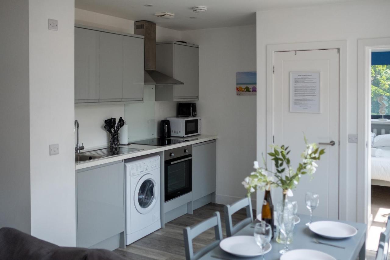 Modern One Bedroom Apartment In Town Centre & 4 Min To The Beach Bournemouth Eksteriør billede