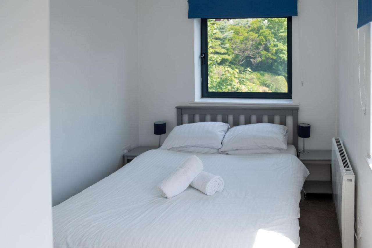 Modern One Bedroom Apartment In Town Centre & 4 Min To The Beach Bournemouth Eksteriør billede