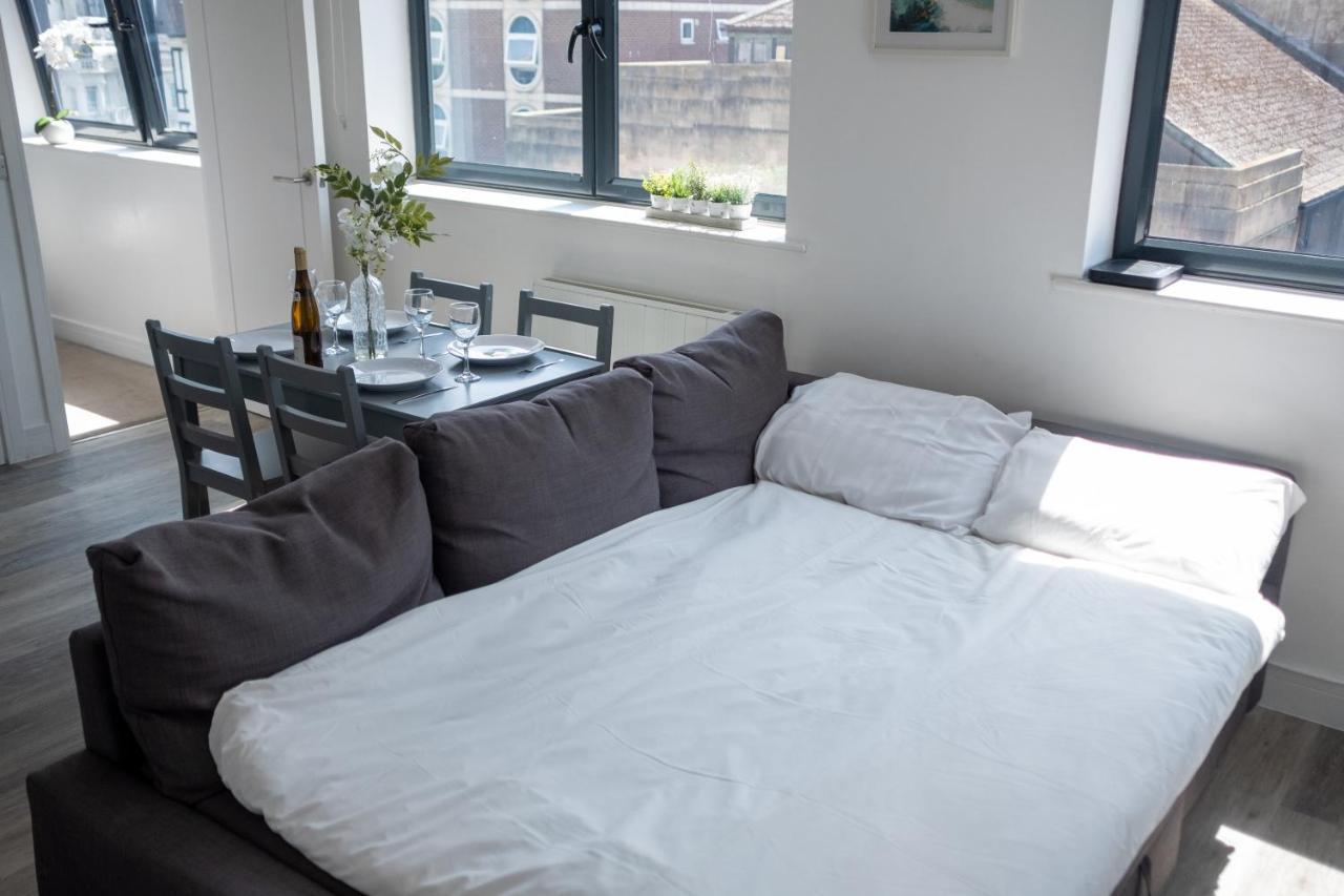 Modern One Bedroom Apartment In Town Centre & 4 Min To The Beach Bournemouth Eksteriør billede
